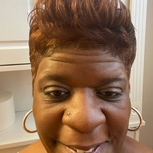 Meet your Posher, Marie